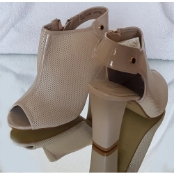 Wycofany z oferty  sandały damskie obcas 10 cm GD-3308 BEIGE 38
