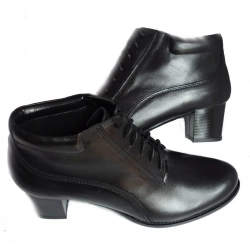 SKÓRZANE BOTKI TEG G OBCAS 5,5 cm 40