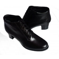 SKÓRZANE BOTKI TEG G OBCAS 5,5 cm 40