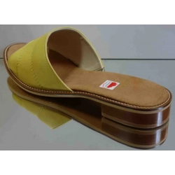 Wycofany z oferty SKÓRA klapkI ZÓŁTY obcas 2 cm TĘGOŚĆ H 42