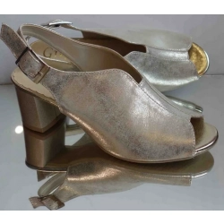 Skórzane sandałki FASHION obcas G H złote 36