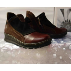 Botki damskie w kolorze brązu koturn 4cm nr.37