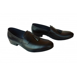 Skórzane mokasyny czarne obcas 2 cm nr 42