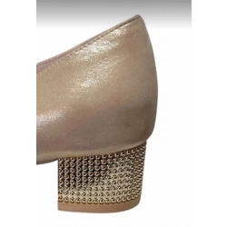 SKÓRZANE czołenko złoto obcas tęgość H nr 42