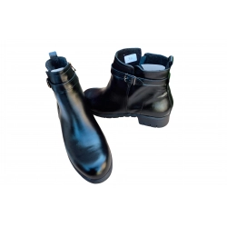 Bardzo szerokie botki czarne skórzane obc.4cm nr.40