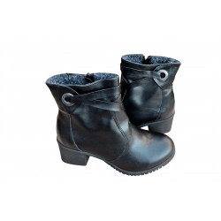 Botki czarne skórzane ob.6cm nr.37