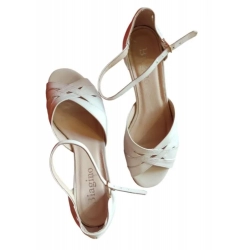 SKÓRZANE sandały beżowe TĘGOŚĆ H HALUKSY 41