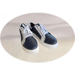 Skórzane buty sportowe  granat podeszwa 4cm nr..37