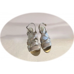 Sandały damskie skórzane beżowe obcas 6 cm nr..38