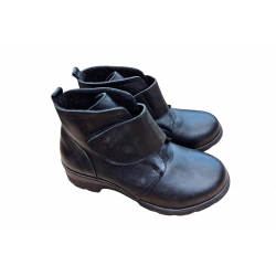 Botki Czarne skórzane obc.4cm nr.37