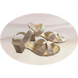 Sandały damskie ze skóry beżowe obcas 5cm nr.36