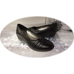 Mokasyny damskie czarne koturn 4cm nr.41