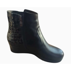 Botki skórzane CZARNE KOTURN 4 CM na szersza stopę 40