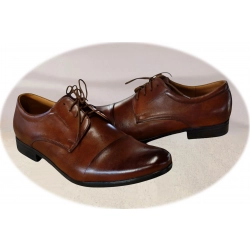 Ponadczasowe Skórzane półbuty brązowe tęg G nr.40