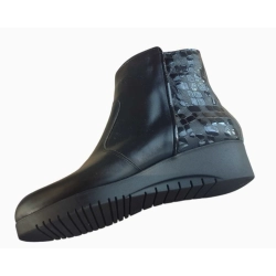 Botki skórzane CZARNE KOTURN 4 CM na szersza stopę 40