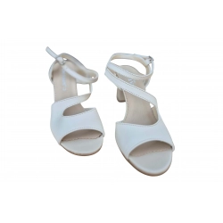 Sandały damskie skórzane  ecru obcas 7cm nr.37