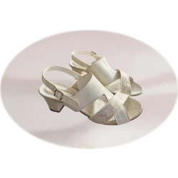 Sandały damskie ze skóry ecru obcas 6cm nr.40