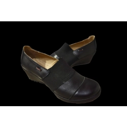 Skórzane półbuty czarne koturn 5,5 cm nr 41