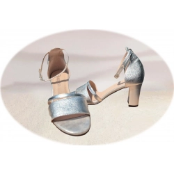 Filipczyk Szersze sandały srebro skóra ob.5cm r.45