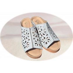 Skórzane damskie białe klapki ob.8cm nr.39