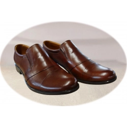 Eleganckie skórzane mokasyny brązowe tęg G nr.44