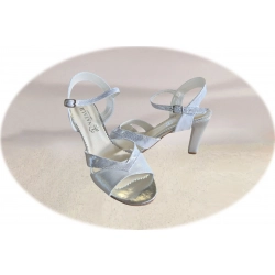 Sandały damskie skórzane srebrne obcas 9 cm nr..41