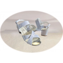 Sandały damskie skórzane srebrne obcas 5 cm nr.36