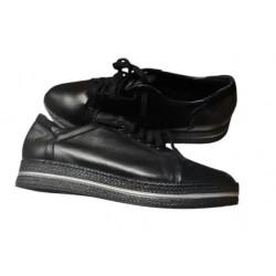 Pólbuty  SZNUROWANE czarne na  szerszą stopę teg G1/2 40