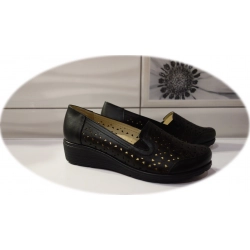 Mokasyny damskie czarne koturn 3,5cm nr.38