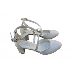 Sandały damskie ze skóry ecru obcas 5cm nr.37