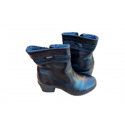 Botki czarne skórzane ob.6cm nr.37