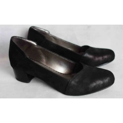 SKÓRZANE czółenko obcas 4 cm 39