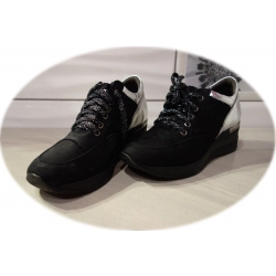 Skórzane sportowe buty Natalii czarno-srebrne 37