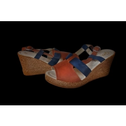 Skórzane sandały brązowo-granatowe koturn 8 cm nr 38