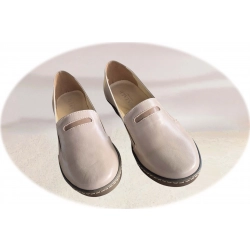 Czółenka damskie ze skóry cappuccino obc.4cm nr.37