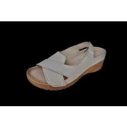 Skórzane sandały beżowe koturn 5 cm nr 37