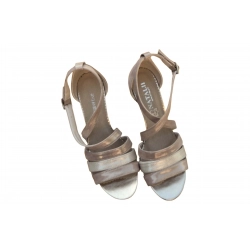 Sandały damskie skórzane beżowe obc.6 cm nr.37
