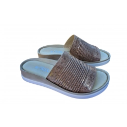 Klapki damskie ze skóry beżowe obc.4cm nr.36